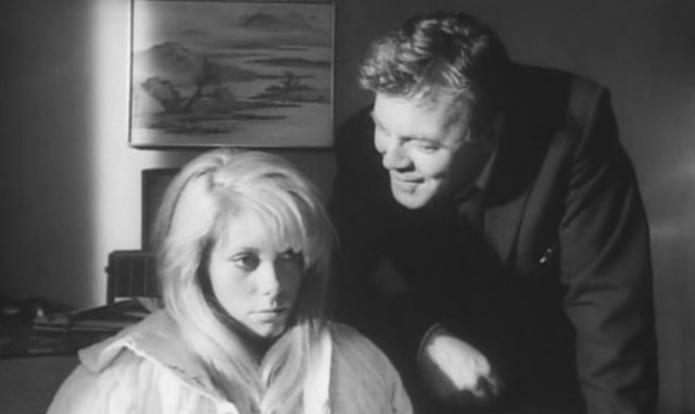 repulsion Catherine Deneuve roman polanski horror 2