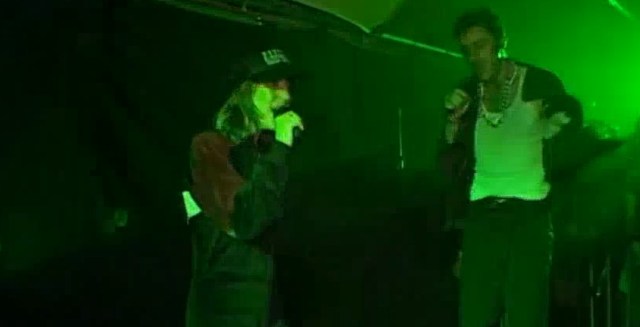 look at what the light did leslie feist rapping hiphop live documentary chilly gonzalez